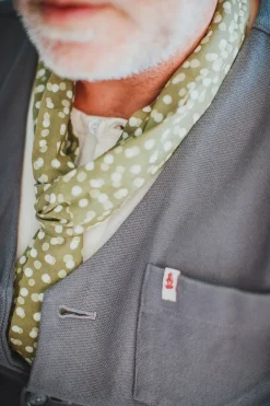 &SONS Scarves><noscript><img width=