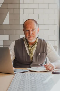 &SONS Scarves><noscript><img width=