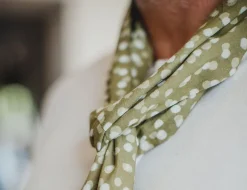 &SONS Scarves><noscript><img width=