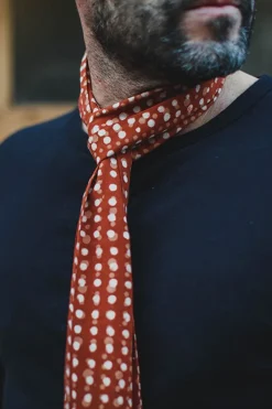 &SONS Scarves></noscript>Rust Dot Japanese Scarf