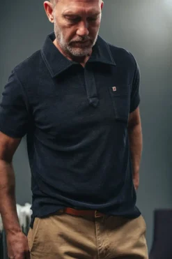 &SONS Tops></noscript>Solar Polo Navy