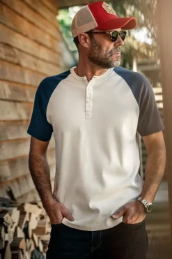 &SONS Tops></noscript>The Chariot Henley Shirt Raw/Indigo